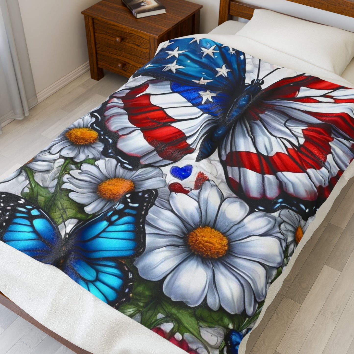 Patriotic Butterfly Plush Blanket for Cozy Comfort