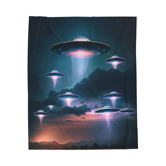 Cosmic UFO Velveteen Plush Blanket - Soft, Warm, and Out of This World!