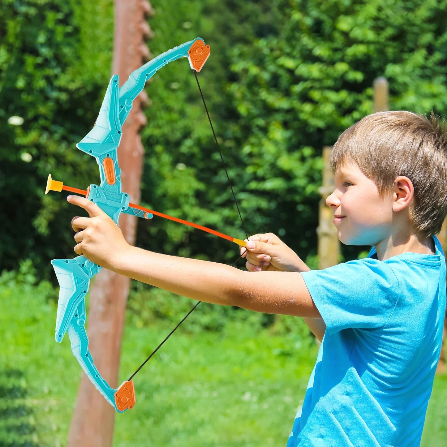 VEVOR Bow and Arrow Set for Kids, 2 Pack LED Light up Archery Set with 20 Suction Cup Arrows, Standing Target, 2 Quivers, 3 Target Cans, Outdoor Toy Birthday Gift for Boys & Girls 6 7 8 9 10+ Year Old